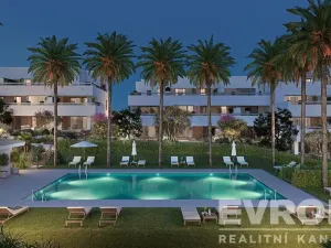 Prodej bytu 3+1, Estepona, Španělsko, Calle Obispo Jesús Catala Ibánez, 124 m2