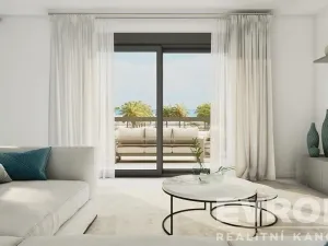 Prodej bytu 3+1, Estepona, Španělsko, Calle Obispo Jesús Catala Ibánez, 124 m2
