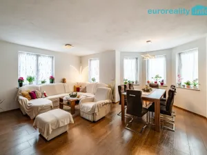 Prodej rodinného domu, Kraslice, Wolkerova, 147 m2