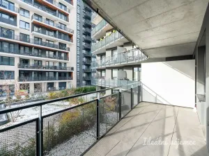 Pronájem bytu 2+kk, Praha - Strašnice, Zvěřinova, 64 m2