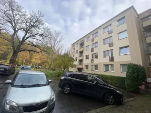 Prodej bytu 2+1, Praha - Střešovice, Na Petynce, 62 m2