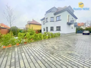 Pronájem bytu 4+1, Praha - Hodkovičky, Na výspě, 103 m2