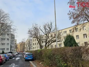 Prodej bytu 1+kk, Praha - Břevnov, Nad Kajetánkou, 25 m2