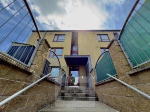 Pronájem bytu 2+kk, Praha - Zličín, Hrozenkovská, 40 m2