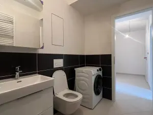 Pronájem bytu 2+kk, Praha - Prosek, Na Proseku, 55 m2