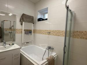 Pronájem rodinného domu, Hradec Králové, Mikoláše Alše, 102 m2