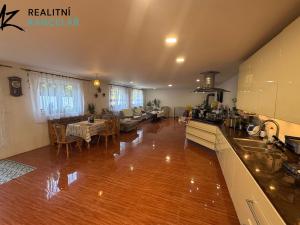 Pronájem rodinného domu, Zborovice, Lesní, 345 m2