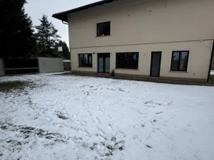 Pronájem kanceláře, Praha - Horní Počernice, Mezihoří, 90 m2