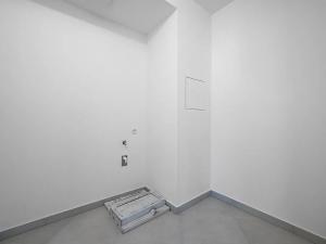 Pronájem bytu 2+kk, Praha - Libeň, Vojenova, 61 m2