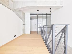 Pronájem bytu 3+kk, Praha - Vysočany, Kolbenova, 72 m2