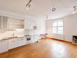 Pronájem bytu 2+kk, Praha - Bubeneč, Jilemnického, 70 m2