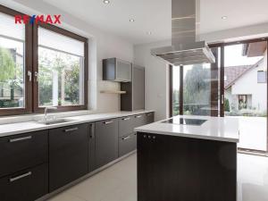 Prodej rodinného domu, Říčany, Tulipánová, 260 m2