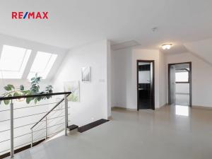 Prodej rodinného domu, Říčany, Tulipánová, 260 m2