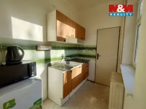 Prodej bytu 1+1, Volary, Soumarská, 32 m2