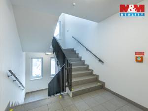 Prodej bytu 2+kk, Nové Strašecí, Viktora Olivy, 52 m2