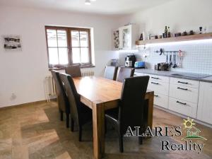 Prodej rodinného domu, Dolní Lochov, 190 m2