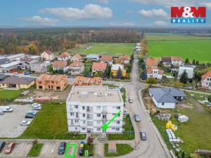 Pronájem bytu 1+kk, Velký Osek, U hřiště, 38 m2