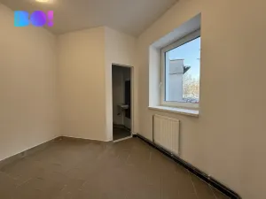 Pronájem obchodního prostoru, Třinec, Kopernikova, 150 m2