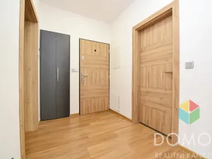 Pronájem bytu 3+kk, Beroun - Beroun-Město, Na Vinici, 110 m2
