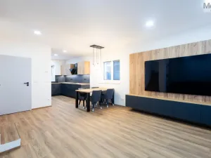 Prodej rodinného domu, Strupčice, 170 m2