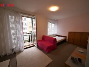 Pronájem bytu 1+kk, Praha - Krč, Tavolníková, 26 m2