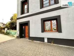 Pronájem bytu 1+kk, Praha - Michle, Michelská, 34 m2