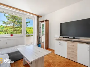 Prodej bytu 1+kk, Zlín, Družstevní, 32 m2