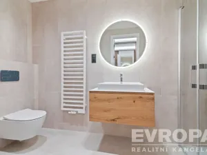 Pronájem bytu 1+kk, Praha - Břevnov, U Petřin, 35 m2