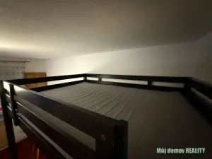 Pronájem bytu 1+kk, Praha - Dolní Chabry, Prunéřovská, 18 m2