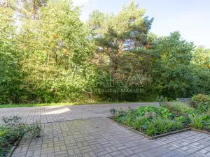 Pronájem bytu 2+kk, Praha - Malešice, Azzoniho, 51 m2