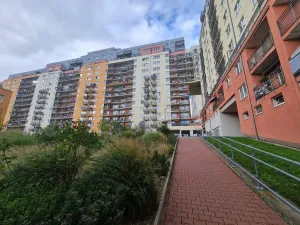 Prodej bytu 1+kk, Praha - Troja, Hnězdenská, 38 m2