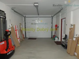 Pronájem skladu, Opava, Bochenkova, 219 m2