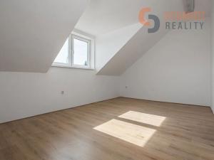 Pronájem obchodního prostoru, Břeclav, Celnice-středisko služeb, 509 m2