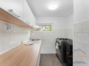 Prodej chaty, Lešany, 45 m2