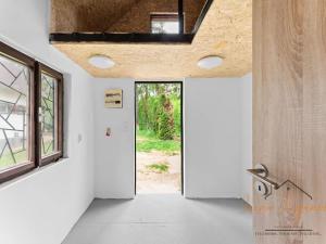 Prodej chaty, Lešany, 45 m2