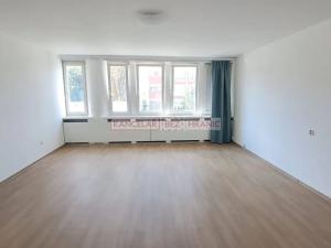Pronájem bytu 3+1, Zlín, Osvoboditelů, 80 m2