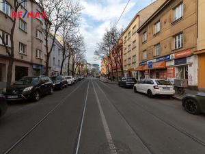 Pronájem obchodního prostoru, Praha - Strašnice, Starostrašnická, 501 m2