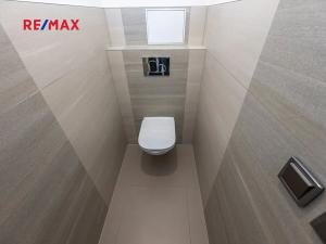 Prodej bytu 2+1, Praha - Černý Most, náměstí Plukovníka Vlčka, 83 m2