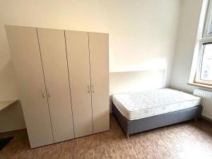 Pronájem bytu 1+kk, Praha - Smíchov, Křížová, 24 m2