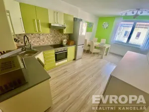 Pronájem bytu 3+kk, Plzeň - Severní Předměstí, Křížkova, 63 m2