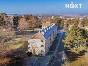 Prodej bytu 2+1, Chvaletice, Dukelská, 52 m2