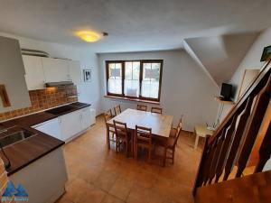 Pronájem bytu 4+kk, Vítkovice, 97 m2