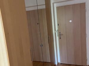 Pronájem bytu 1+1, Zlín, Mokrá II, 46 m2