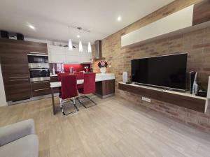 Pronájem bytu 3+kk, Praha - Žižkov, Lupáčova, 78 m2