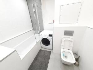 Pronájem bytu 3+kk, Praha - Střížkov, Jablonecká, 68 m2