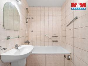 Prodej bytu 3+1, Chodská Lhota, 75 m2