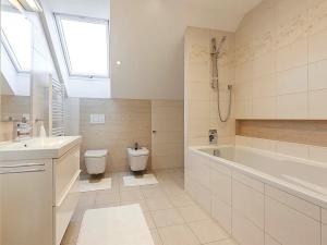 Pronájem rodinného domu, Nymburk, Vagónka, 166 m2