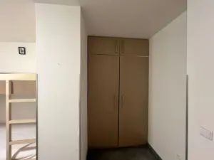 Pronájem bytu 2+kk, Praha - Smíchov, U Santošky, 50 m2