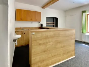 Pronájem atypického bytu, Česká Lípa, Žižkova, 50 m2