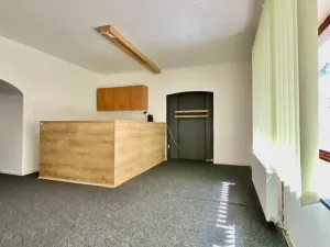 Pronájem atypického bytu, Česká Lípa, Žižkova, 50 m2